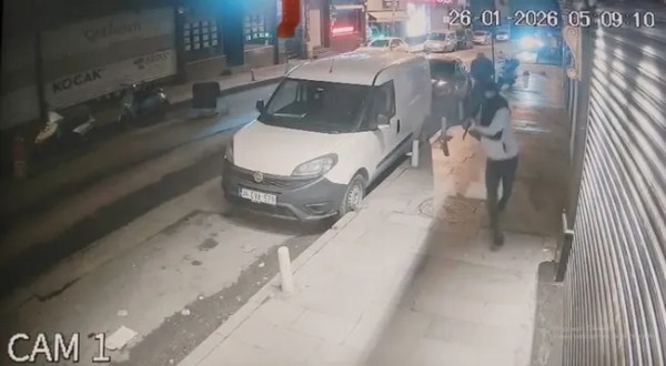 Kağıthane’de Kalaşnikoflu Kanlı Pusu! 18 Yaşındaki Saldırgan Tek Tek Anlattı
